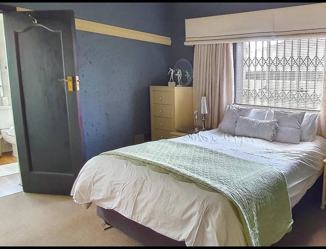 3 BEDROOM HOUSE FOR SALE IN KENSINGTON